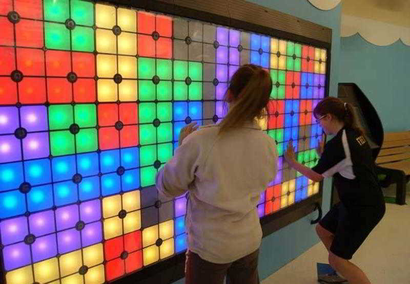 ホテル コートヤード コロンブス ティプトン レイクス コロンバス エクステリア 写真